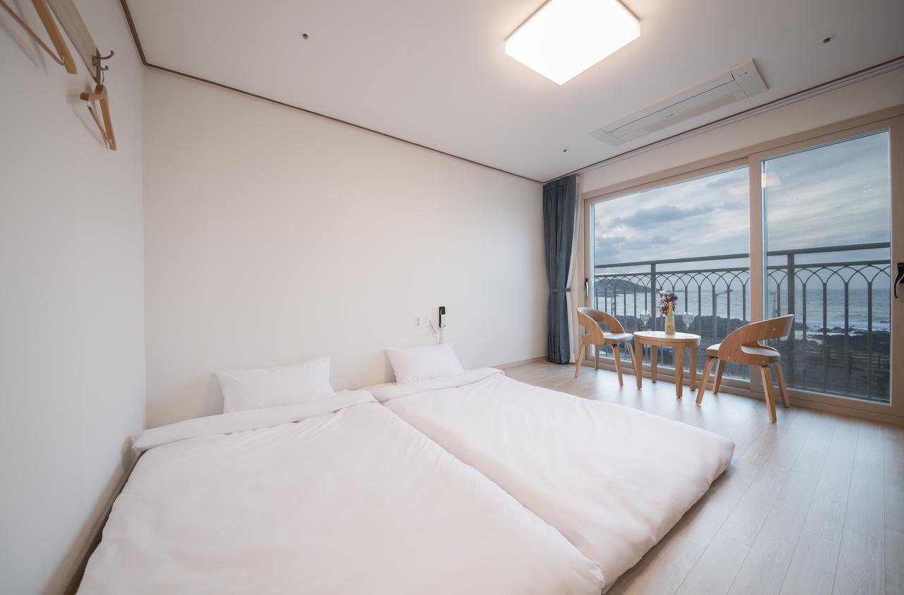 Jeju Mon Dieu Hotel Bagian luar foto