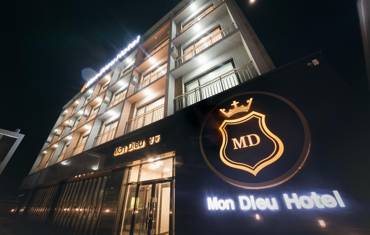 Jeju Mon Dieu Hotel Bagian luar foto