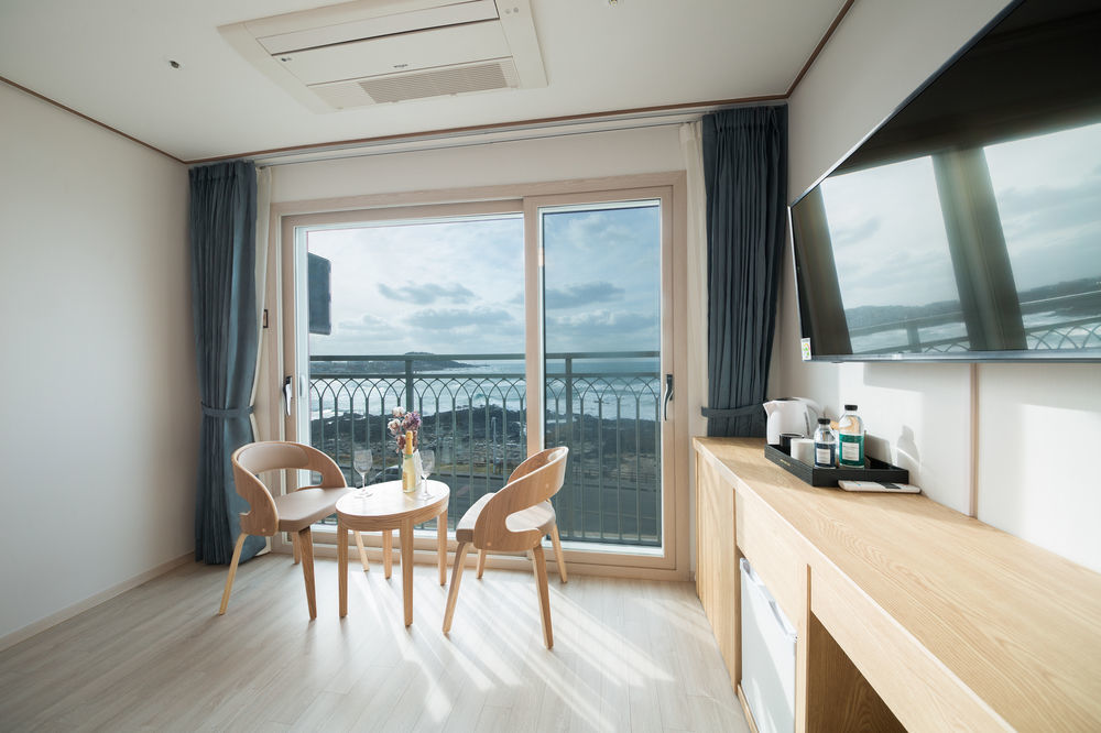 Jeju Mon Dieu Hotel Bagian luar foto